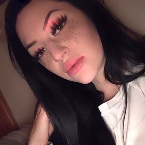 sheaaady_